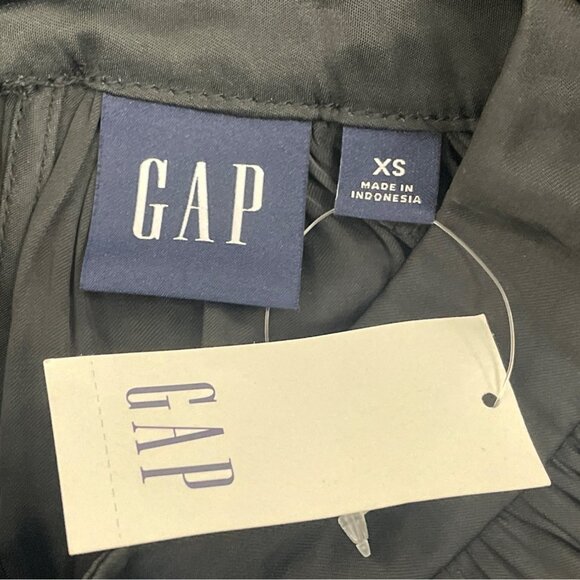 Gap Women’s Black Pleated High Neck Blouse With Button Back Size XS - New - Picture 6 of 9
